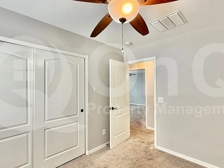 950 S Wallrade Ln — Photo 13