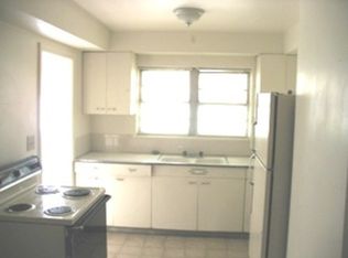 11323 E Winner Rd, Independence, MO 64052