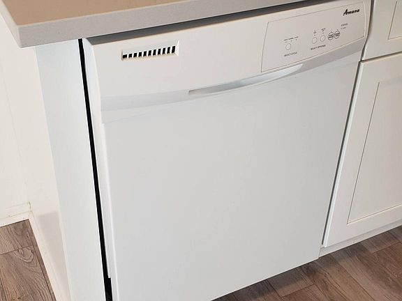 4th image of 3769 Hughes Ave APT 8