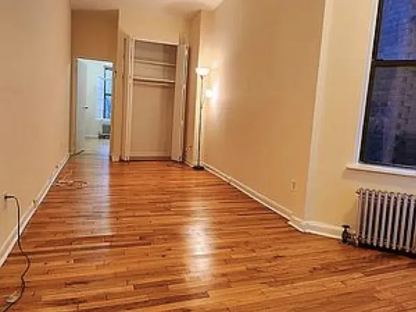 202 West 106th Street image 1 of 8