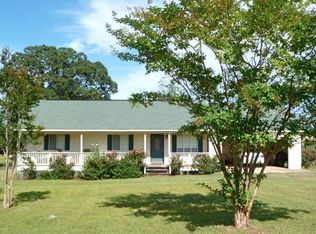 1136 Grantham Rd, Sumrall, MS 39482