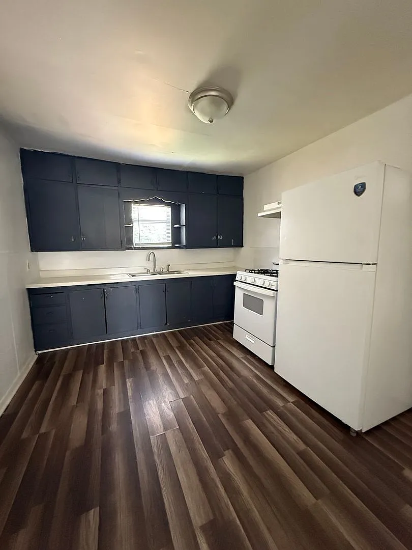 3 bed 2 bath house — Photo 4