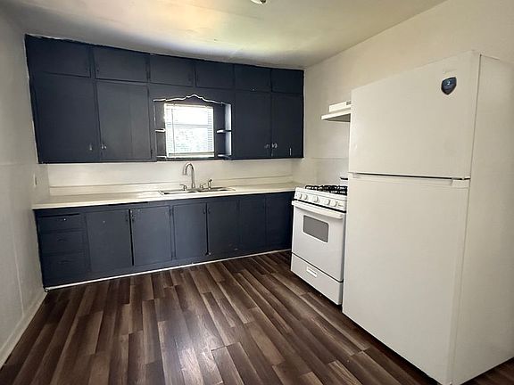 4th image of 617 N 18th St