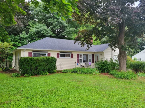 57 Milford Road, Manchester, CT 06042