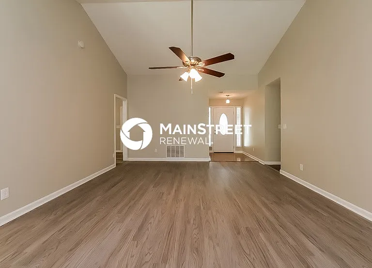 8443 Cedar Creek Rdg — Photo 4