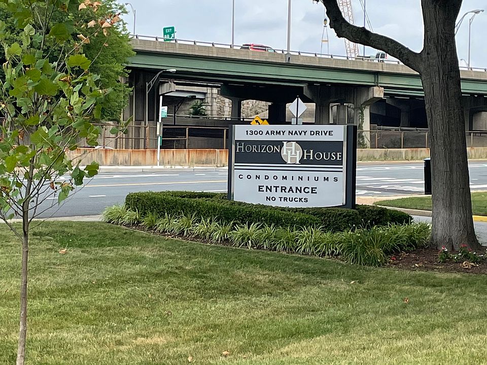 Front entrance from Army Navy Dr.