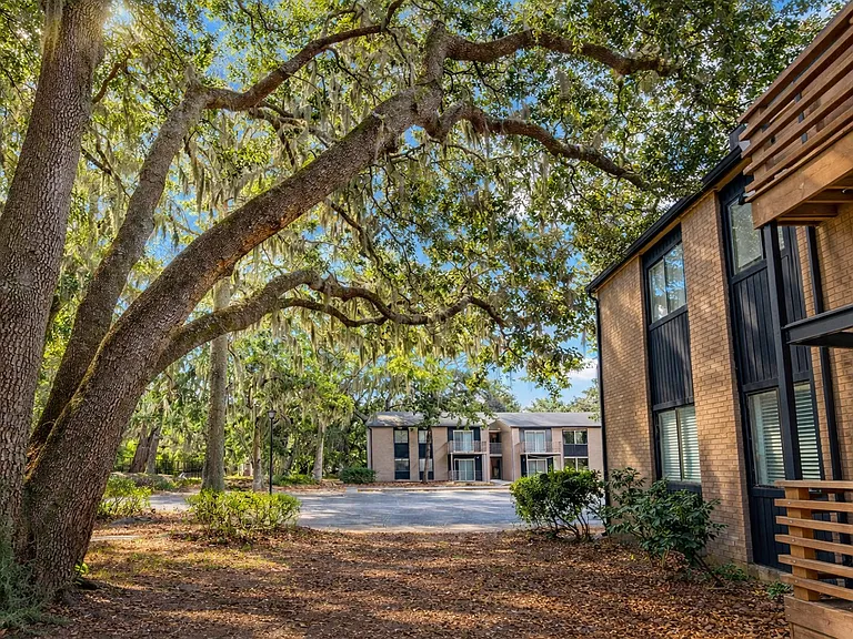 Residences at Port Royal — Photo 15