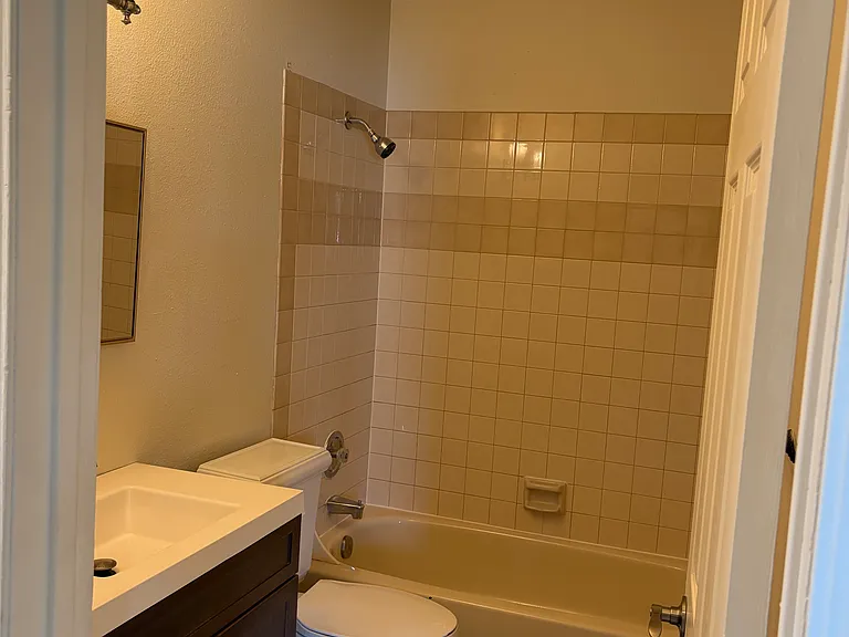 1120 Golden Dawn Cir #2 — Photo 13