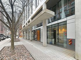 450 Queen St W SUITE 3, Toronto, ON M5V 2A8