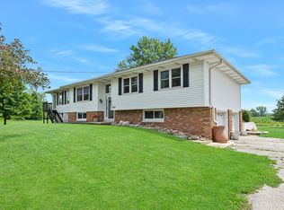 705 Collins Ln, East Peoria, IL 61611