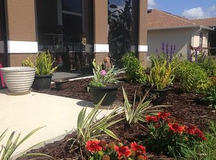 820 Umber Dr, Fort Myers, FL 33913