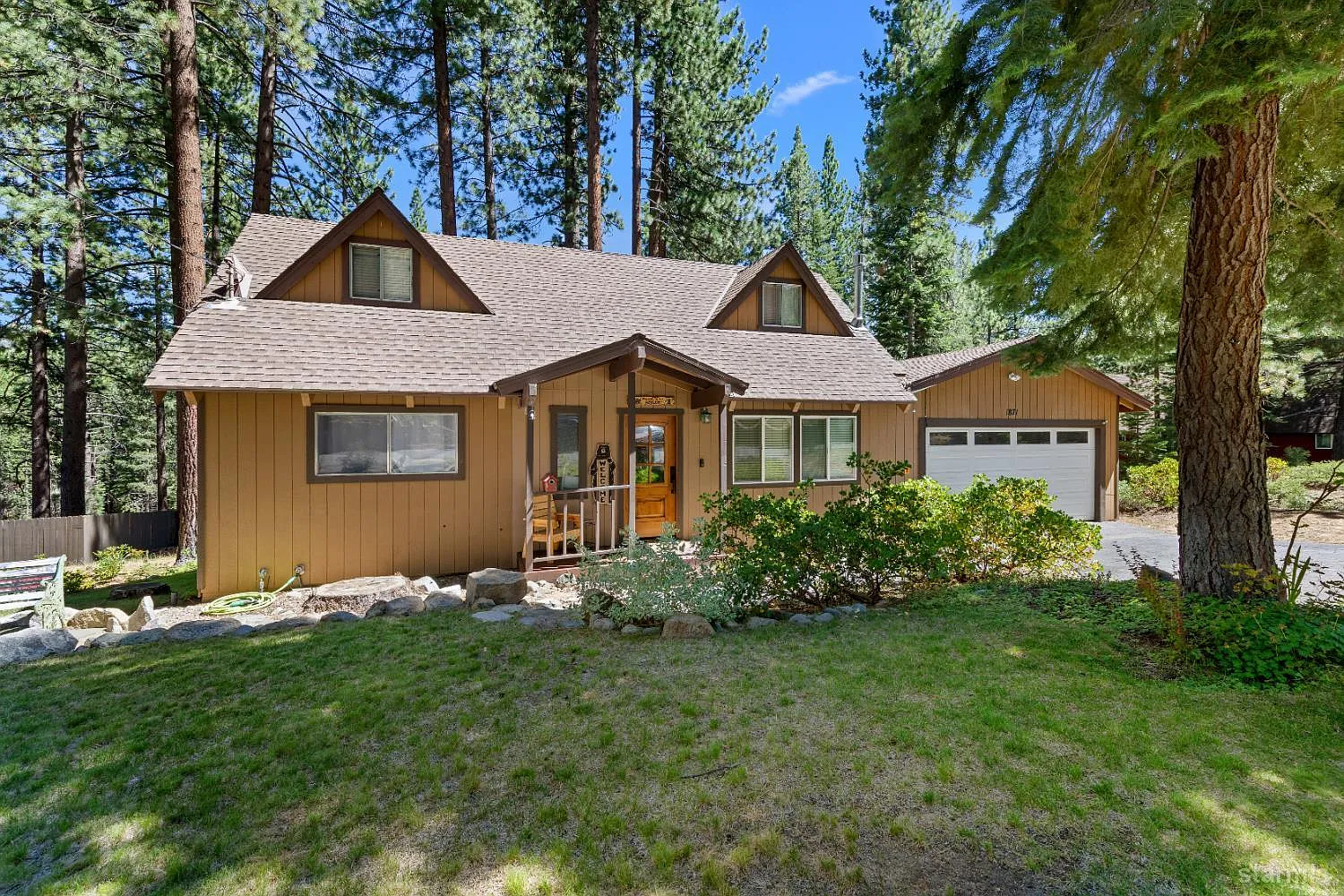 1871 Jicarilla Dr photo 1