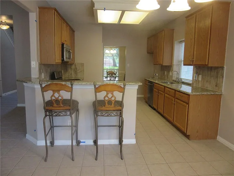 kitchen from breakfast nook