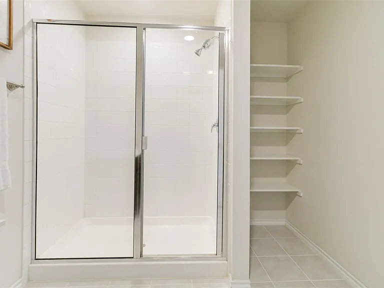 908 Mercury Dr — Photo 11