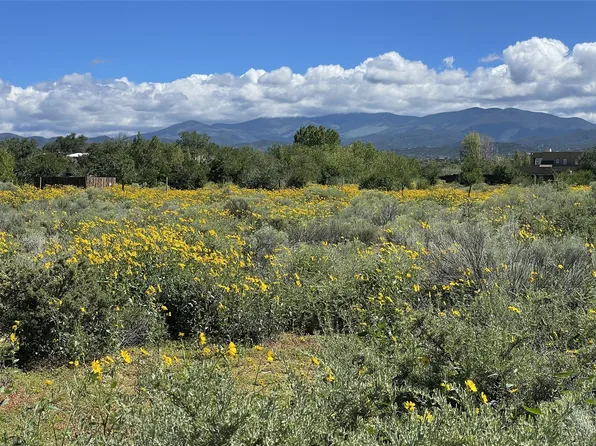 1027 Alto St #2-&, Santa Fe, NM 87501