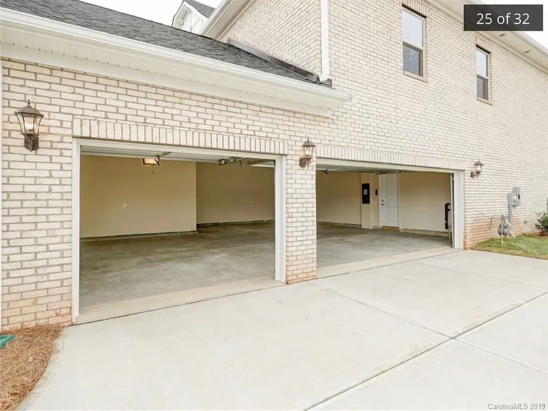 120 Enclave Meadows Ln — Photo 25