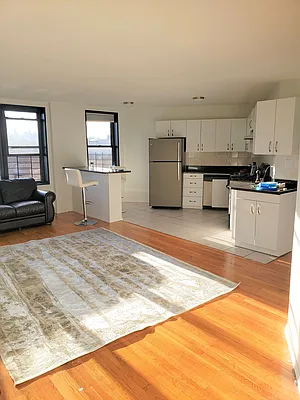 Rented by Voro, LLC | media 16