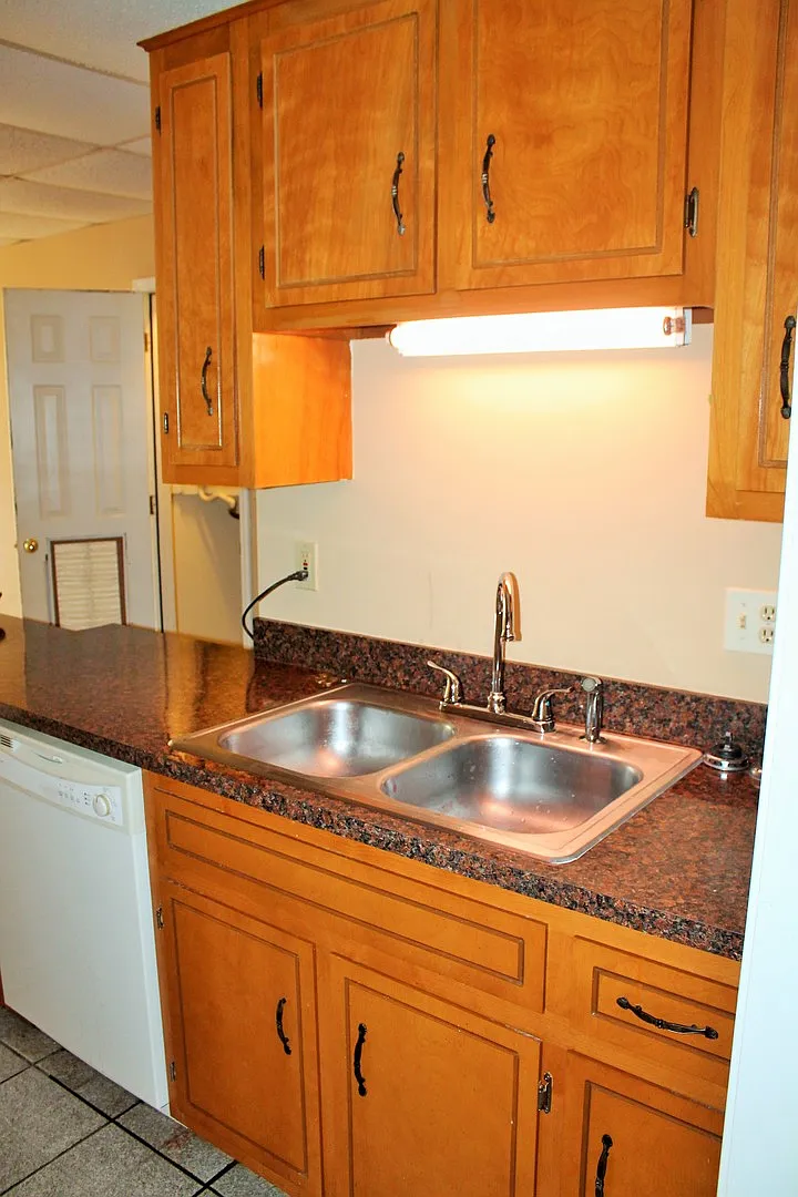 85 Lawn St. Unit C, Clarksville, TN 37040 — Photo 4