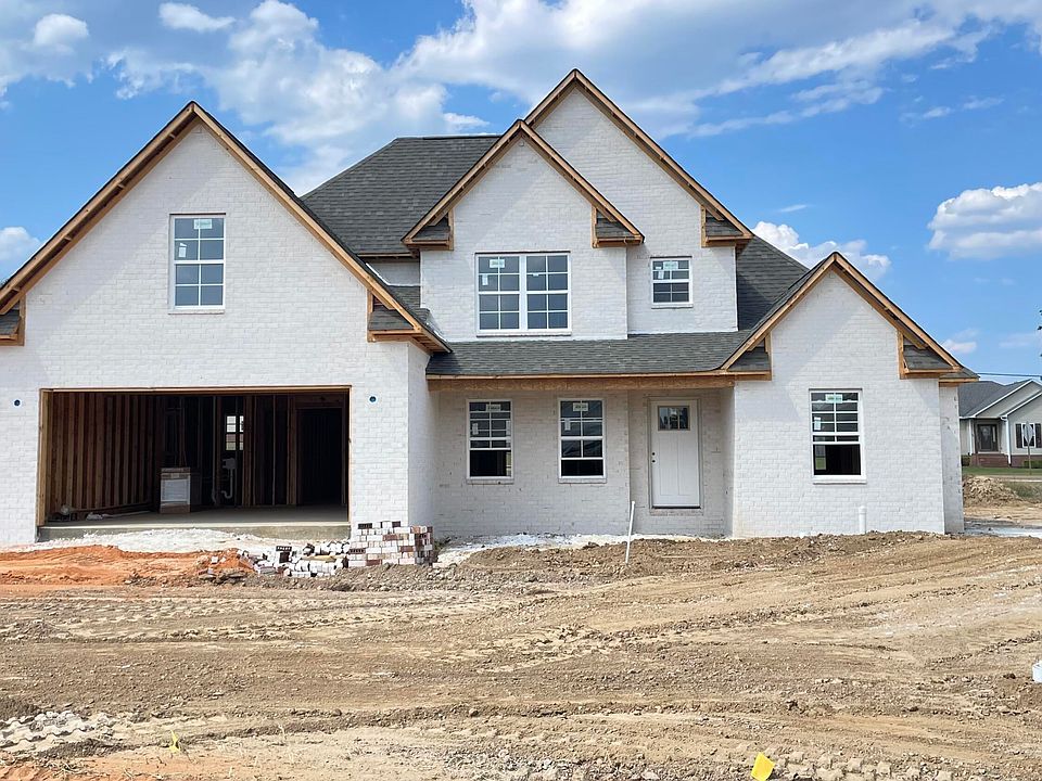 2nd image of 1044 Southern Hills Dr
