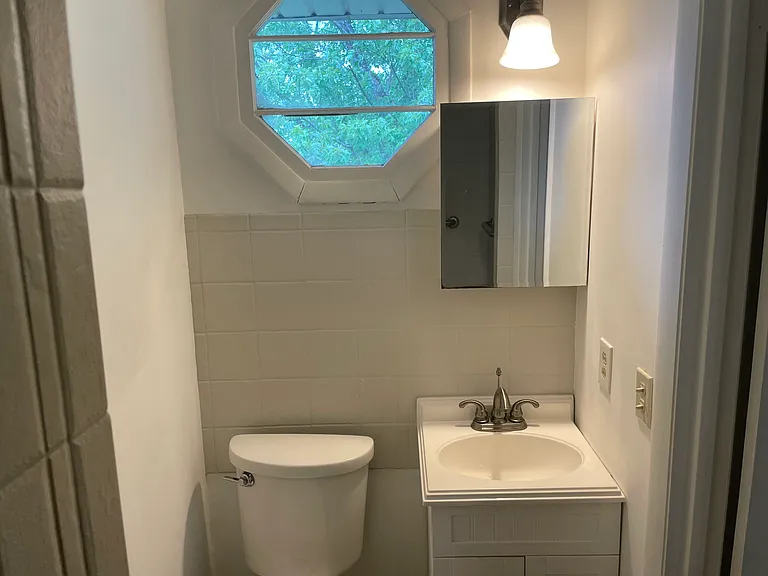 2817 Galesburg Dr — Photo 34