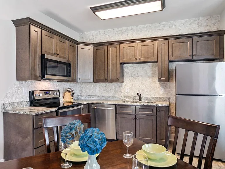 801 Coles Ferry Pike #1 — Photo 4