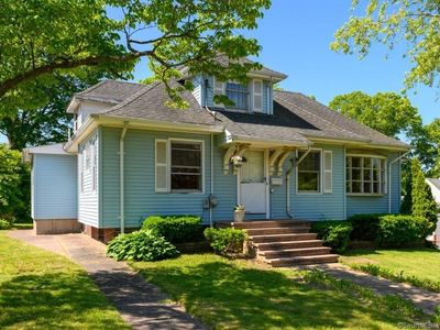 25 Raynham Road, New Haven, CT, 06512