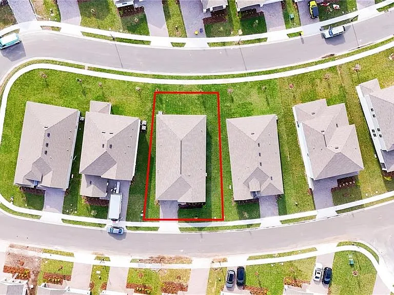 4032 Redbridge Loop — Photo 3
