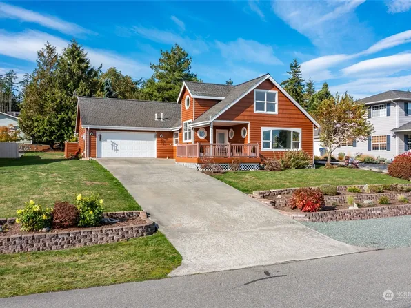 704 Krueger Street, Coupeville, WA 98239
