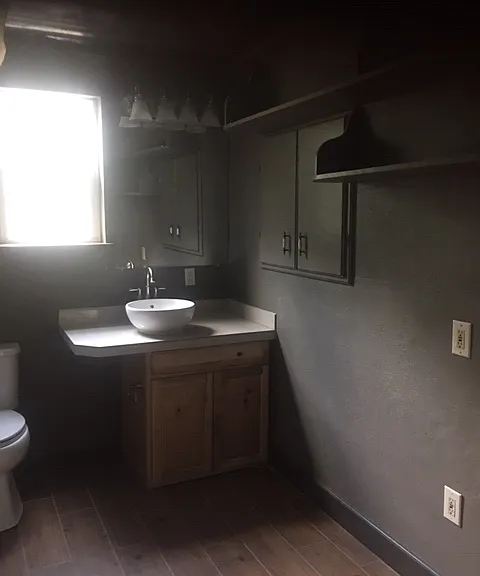 8851 Private Road 5204 — Photo 18