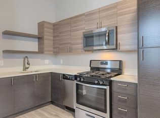 28 Tudor St #1, Chelsea, MA 02150