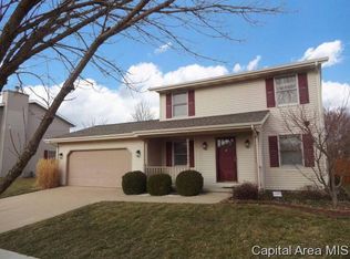 2804 Wellington Dr, Springfield, IL 62703