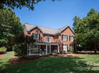 6175 Hunter Ln, Matthews, NC 28104