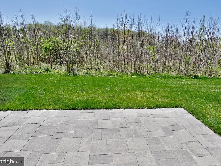 33731 Freeport Dr — Photo 8