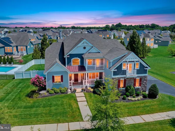 813 Sweet Birch Dr, Middletown, DE 19709