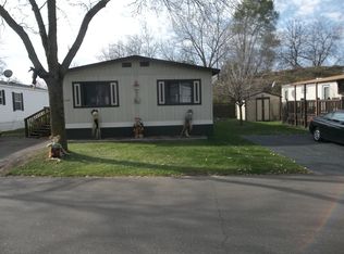 1255 Bobcat Ln, Maplewood, MN 55119