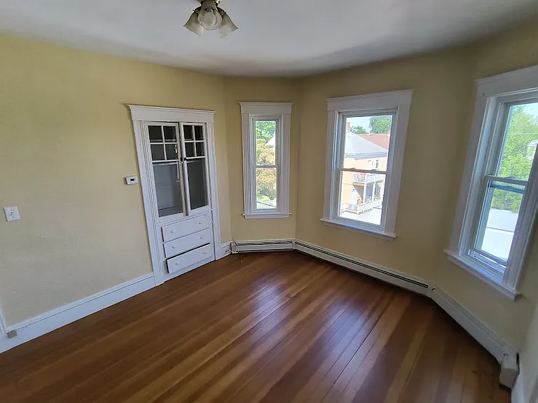 245 Boston Ave #3 — Photo 11