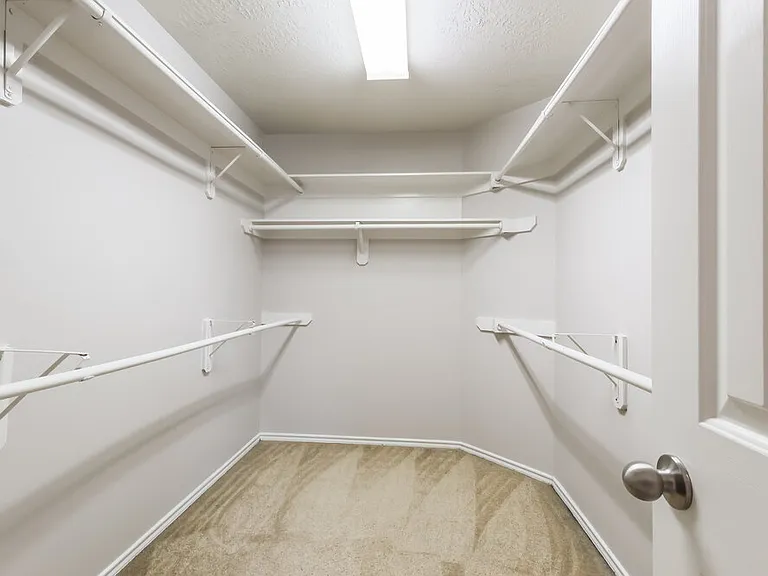 13030 Sandhill Park Ln — Photo 14