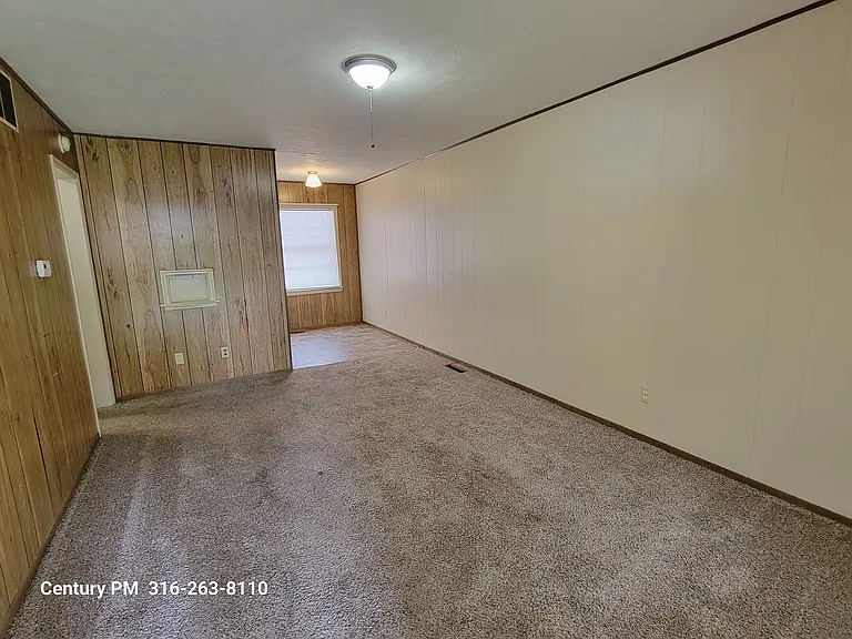 1822 S Bonn Ave #2 — Photo 8