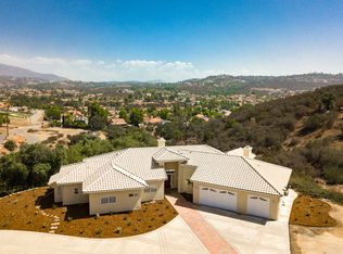 211 Bullard Ln, Alpine, CA 91901