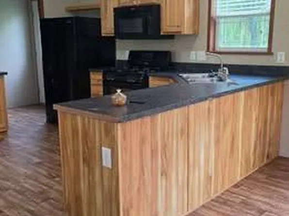 1154 Edgewood Dr #9, Adams, WI 53910