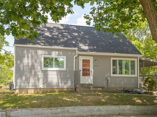 833 Sutherland Ave, Akron, OH 44314