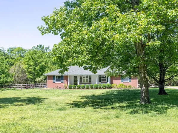 2335 Granny Wright Ln, Hermitage, TN 37076