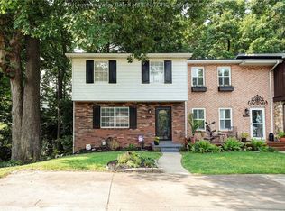 2005 Beechwood Dr, South Charleston, WV 25303