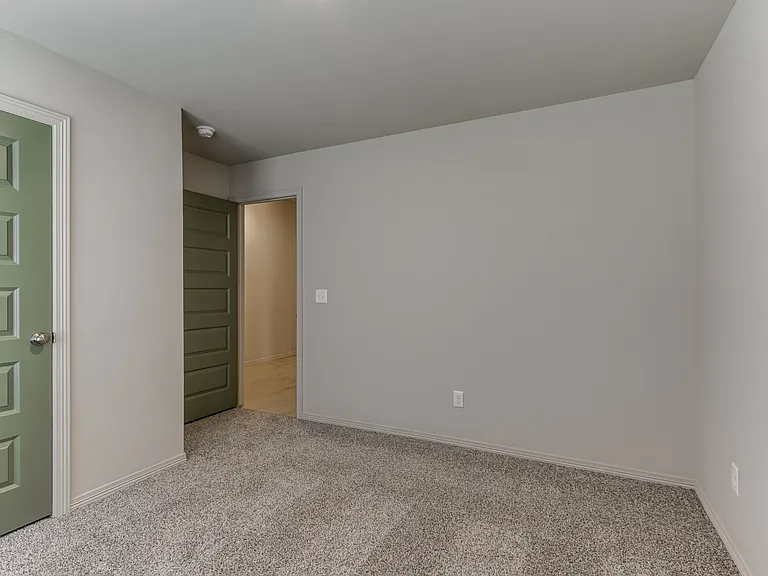 10645 SW 18th St — Photo 26