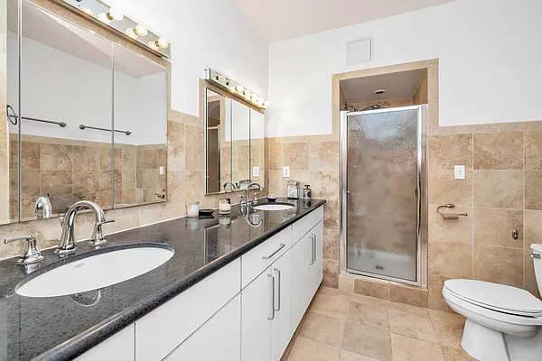 Rented by Metropolitan Property Group | media 19