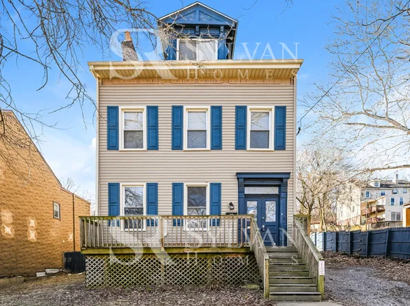1135 Buente St, Pittsburgh, PA 15212