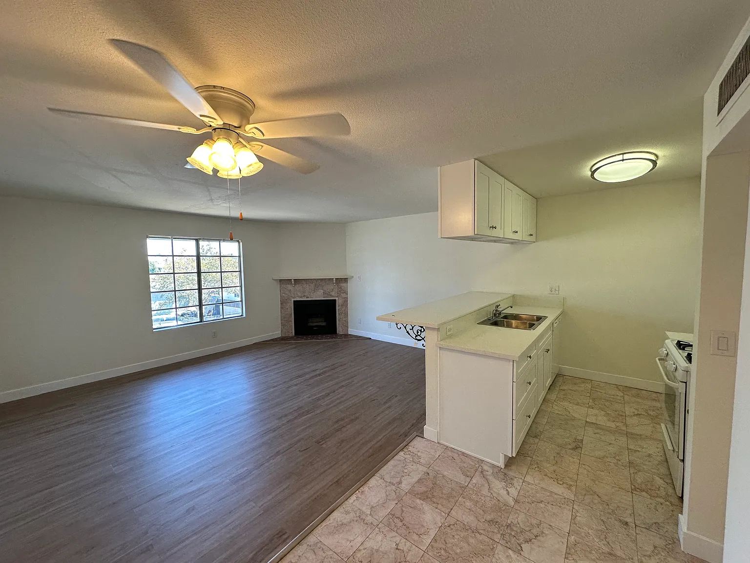 11471 Bessemer St — Photo 4