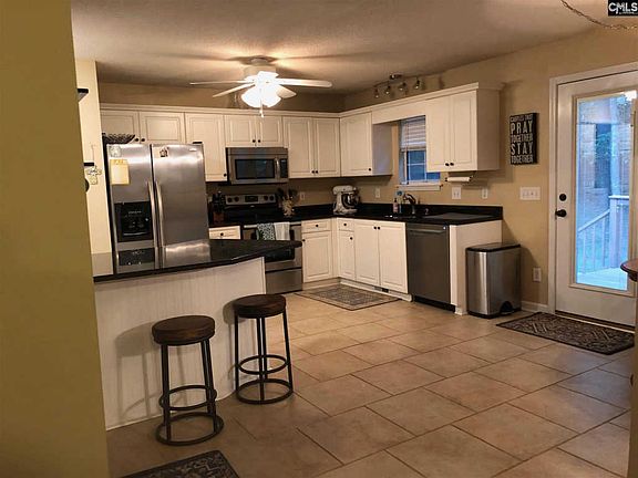 5th image of 9 Highland Creek Ct