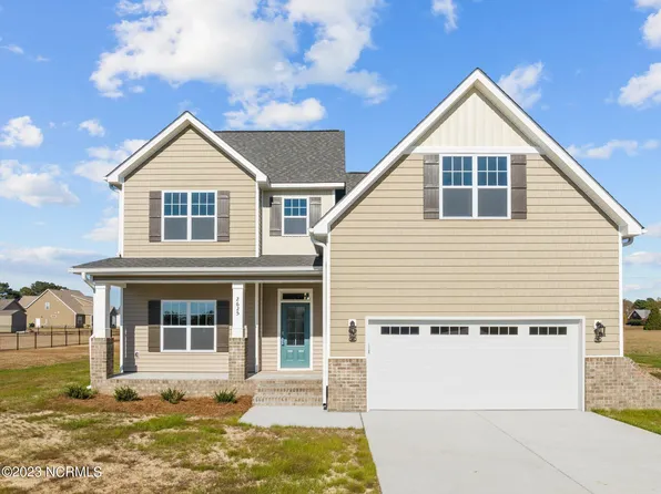 2625 Winsford Drive, Grimesland, NC 27837