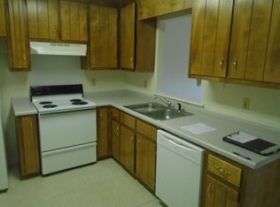 111 Hunters Run Rd, Athens, GA 30606